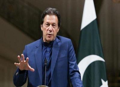 عمران خان: برای صلح افغانستان همه کار می کنیم جز جنگیدن با طالبان