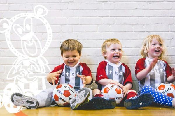 خرید فرانچایز little kickers Canada در کانادا